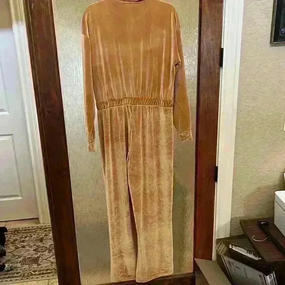 Fabletics velour wide leg onesie - Picture 7 of 9